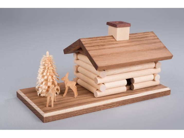 Räucherhaus ALBIN PREISSLER Blockhütte mit Schornstein, Handwerkskunst aus dem Erzgebirge , beige (natur), H:8,5cm L:17cm T:7,5cm, Massivholz, Räucherdeko, Räucherhaus, Weihnachtsdeko aus Ahorn