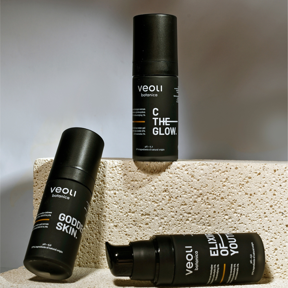 Veoli Botanica C the Glow Serum Brightening and Calming 30mL Expiration Date: 2026-11-30