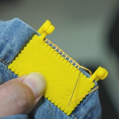 1-teiliges Kantennäh- und Lockranding-Werkzeug für Anfänger und Fortgeschrittene, DIY-Nähhilfe, Nähschablonen-Zubehör für Stoff, Handarbeit und Quilten, mit Fingerhut