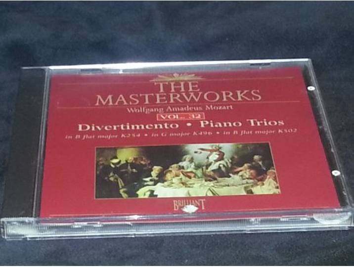 The Masterworks: Mozart Vol. 32 Divertimento.piano Trios