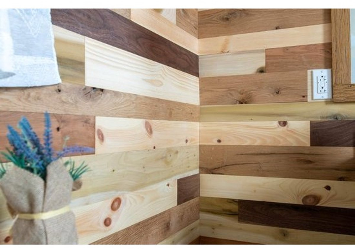 Eenvoudig te installeren houten wandplanken set in diverse houtsoorten