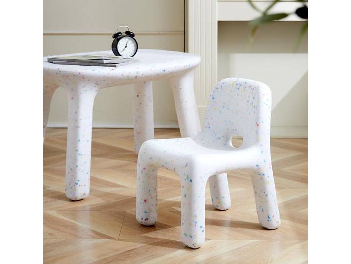 Chaise à dossier en plastique de style nordique, chaise de bureau mignonne, chaise de salle à manger pour enfant, tabouret de meubles de chambre et de salon