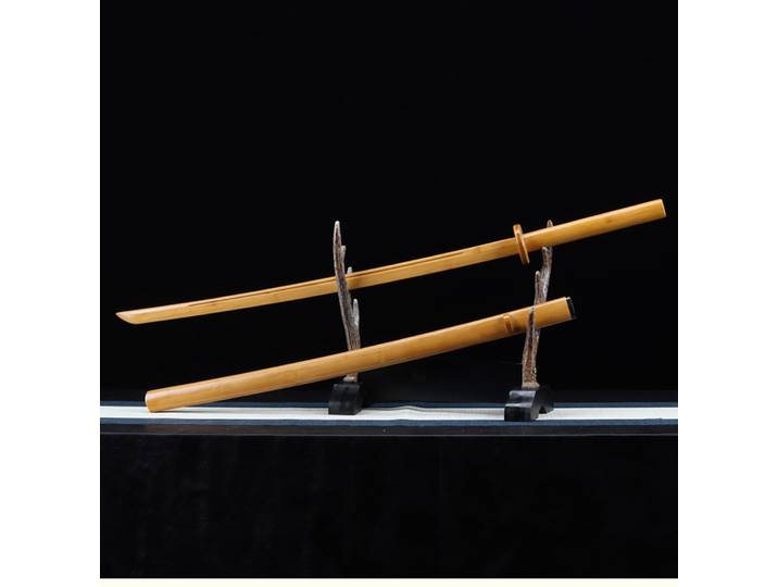 Épée en bois massif de samouraï, entièrement en bambou, épée japonaise d'Iaido, épée d'entraînement aux arts martiaux, épée de coupe en bambou avec fourreau, épée décorative de performance