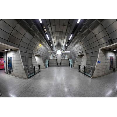 Fototapete PAPERMOON "Bahn Station", bunt, B:2,5m L:1,86m, Vlies, Tapeten