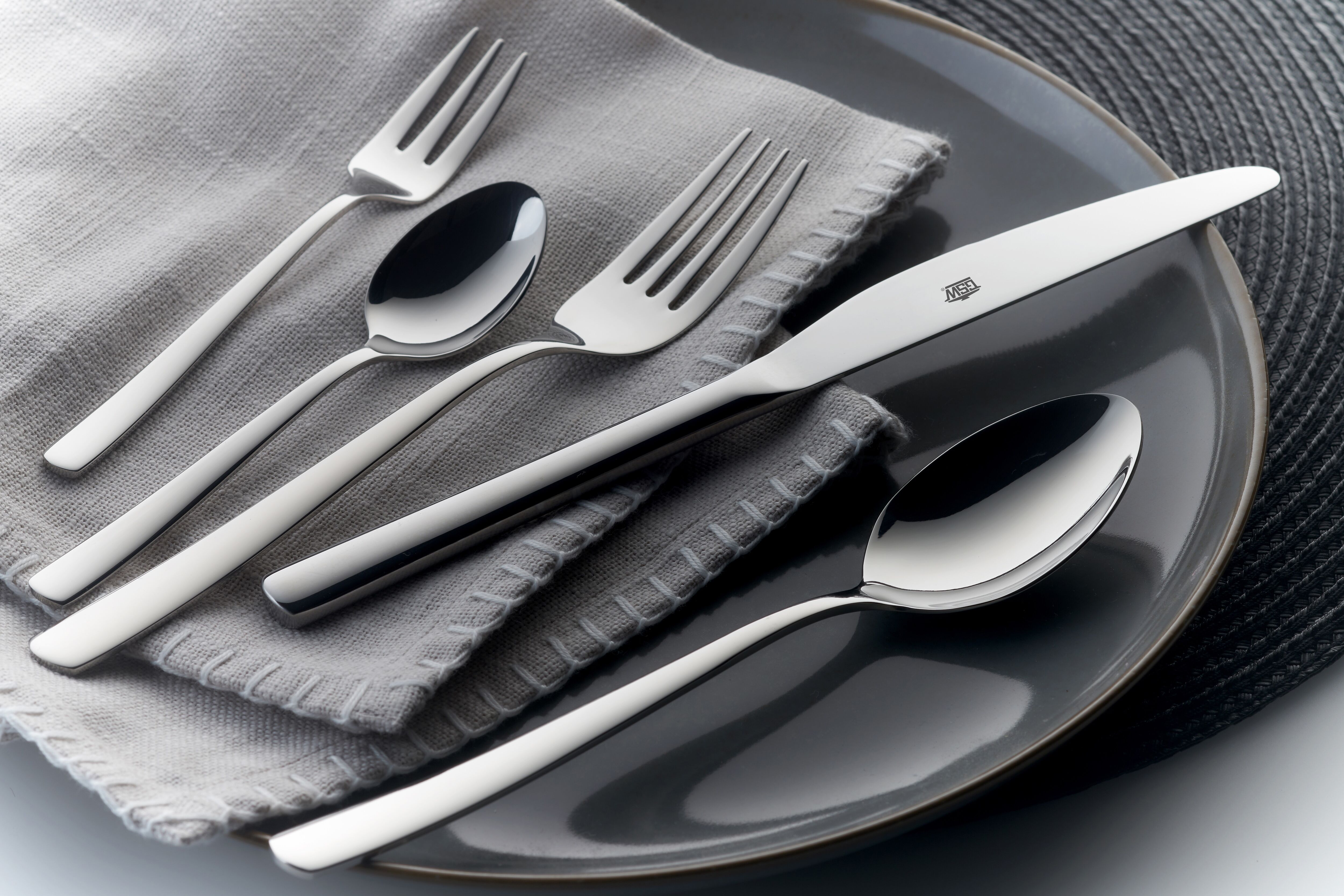 Besteck-Set GSW "GSW", silber (silberfarben), 30 Stk., Edelstahl 18/10, Essbesteck-Sets, Besteck-Set, Besteck-Set im zeitlosen und klassischen Design für alle Anlässe