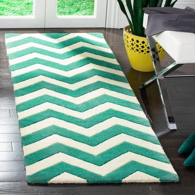 SAFAVIEH Handmade Chatham Gunda Modern Moroccan Wool Rug