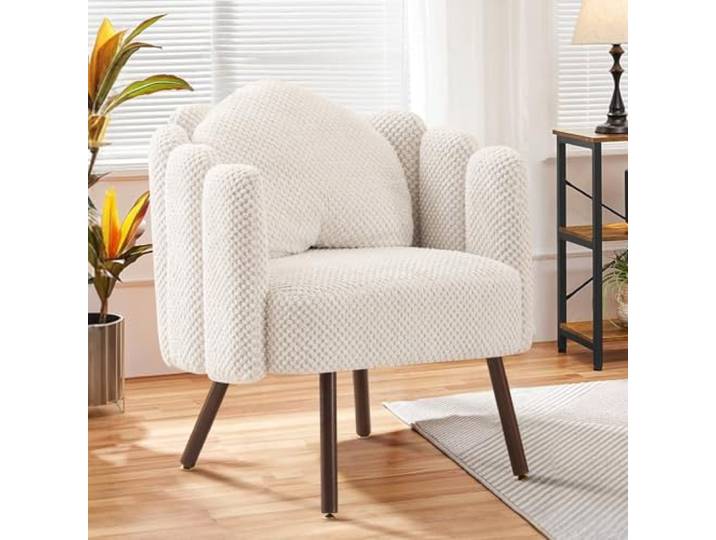 Ckaff Sessel Wohnzimmer mit Kissen, Gepolsterter Muschel Sessel mit Blütenblatt-Rückenlehne aus Bouclé, Schminktisch Stuhl Loungesessel mit Holzbeine fürs Wohnzimmer Schlafzimmer (Beige, 1 Stück)