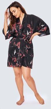 KIM + ONO Plus Size Japanese Cherry Blossom & Crane Kimono - Short - black (final sale) / plus size