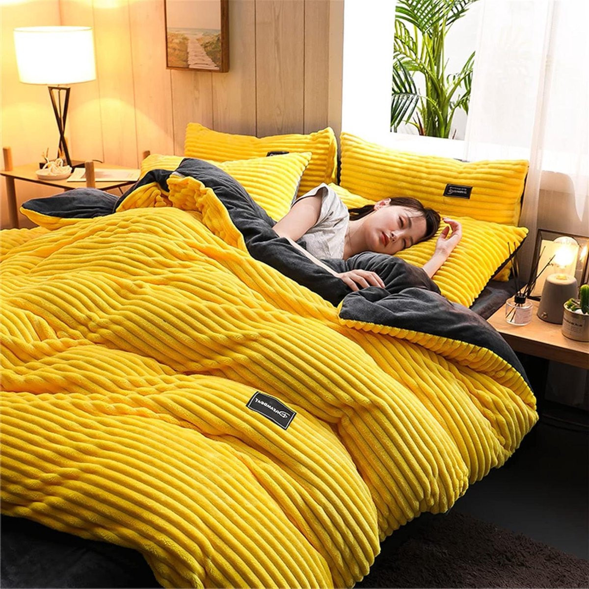 Dekbedovertrek Set Geel - Zacht Koraal Fleece Beddengoed - 150x200 cm