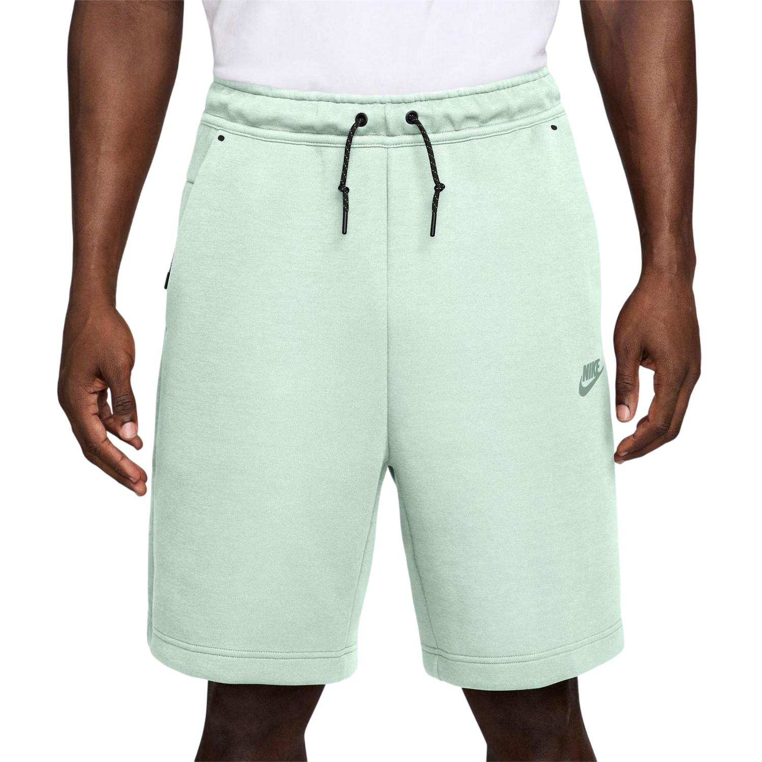 Nike - "Tech" Shorts für Herren (Helles Silber)