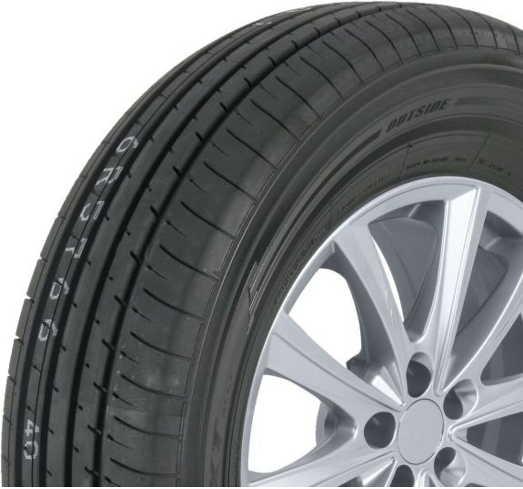 Sommerreifen YOKOHAMA BluEarthXT AE61 225/45R19 92W