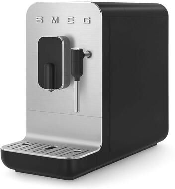 Smeg Fully-Automatic Coffee Machine BCC12 with Steam Wand