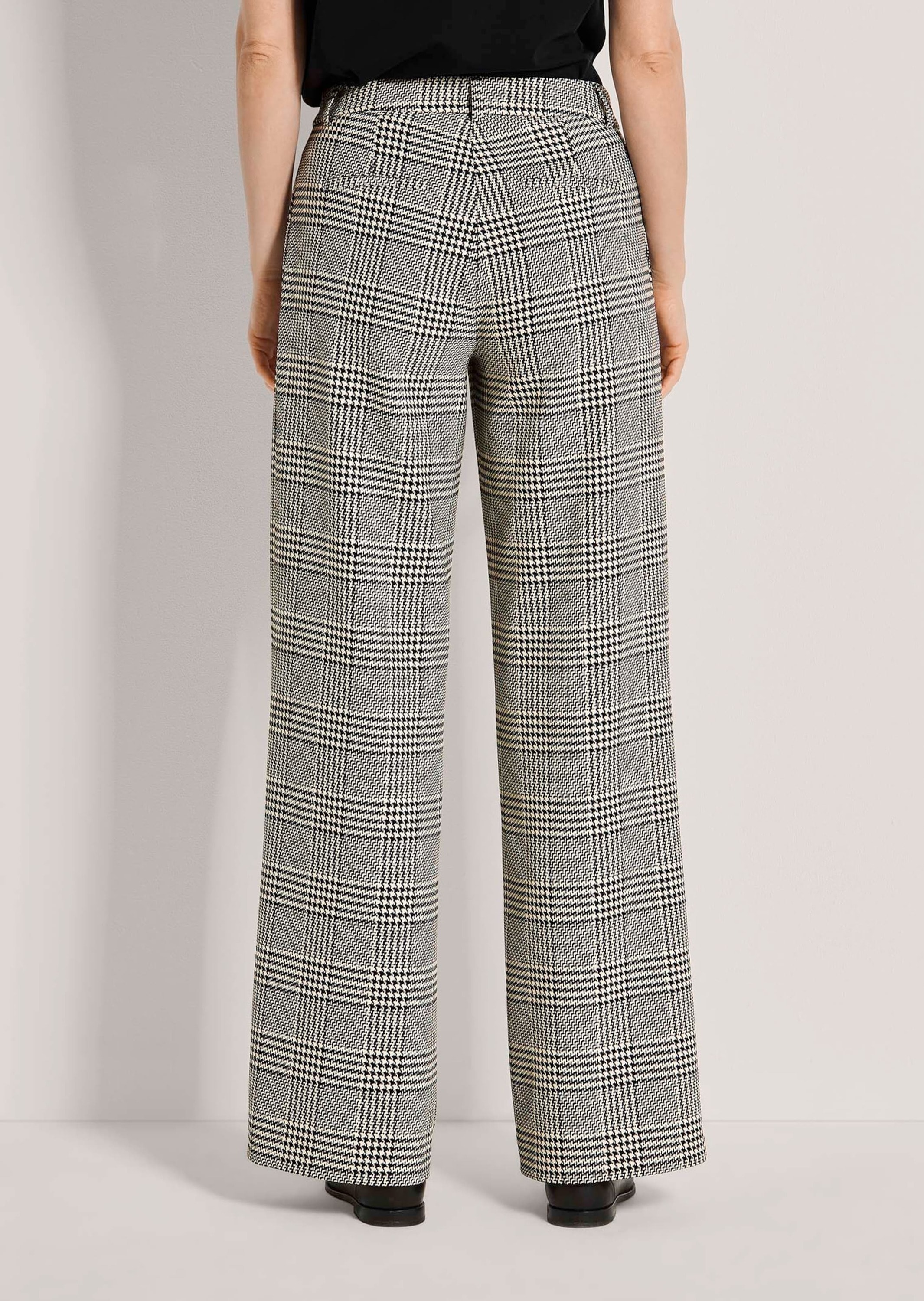 Palazzohose MADELEINE "Hose Weite Hose im Glencheck-Muster", Damen, Gr. 22, Kurzgrößen, schwarz-weiß (schwarz, wollweiß), Modern, weit, Hosen Palazzohose