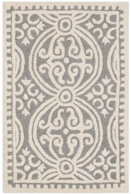SAFAVIEH Handmade Cambridge Myrtis Moroccan Wool Rug