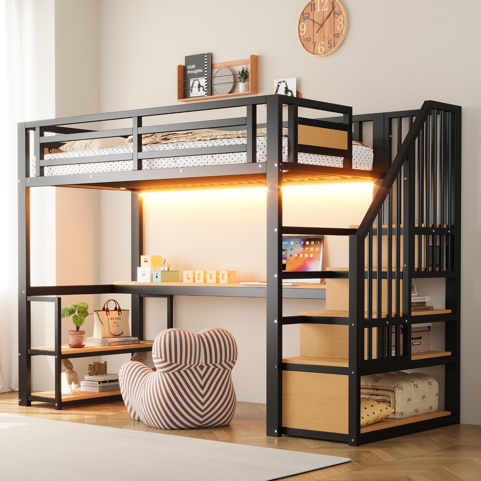90*200 Metall-Hochbett,mit LED-Lichtleiste und Steckdose,mit Aufbewahrungsleiter,Regalen und Tisch, Sicherheitszaun-Design