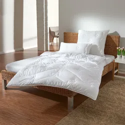 Traumschlaf Faserdecke Quallofil medium, Füllung: 100% Faser 155x200 cm - weiß