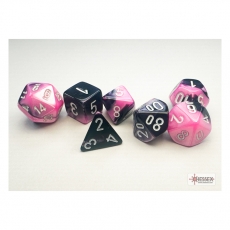 Chessex Würfel - MINI Gemini Black-Pink/white (7-Mini-Würfelset) - leuchtet im Schwarzlicht 296762