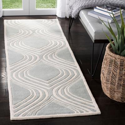 SAFAVIEH Handmade Chatham Erla Modern Wool Rug