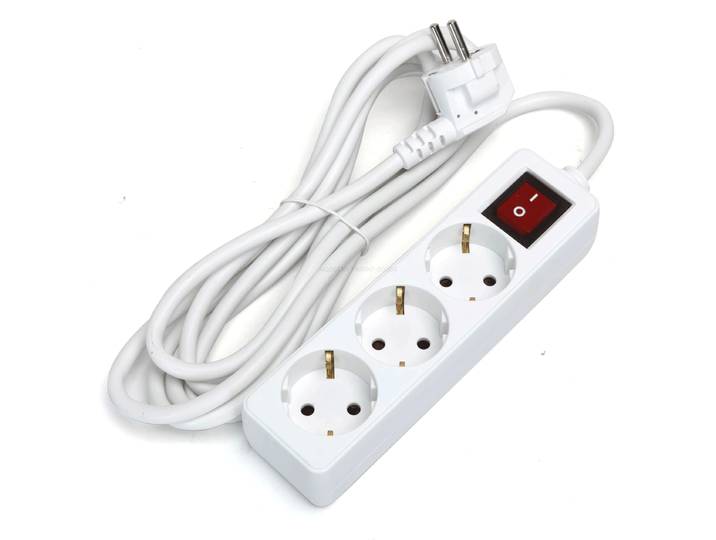 Multiprise avec cordon/3 prises allemandes/3G 1,5 mm²/3 m/Avec interrupteur/Rectangulaire/Blanc/PP
