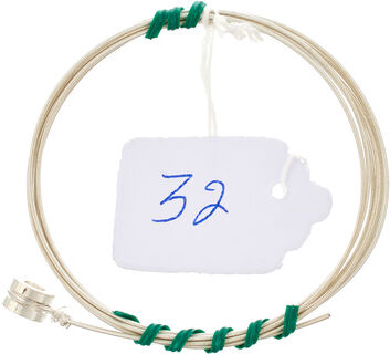 Roth & Junius Antonia Harp String No. 32