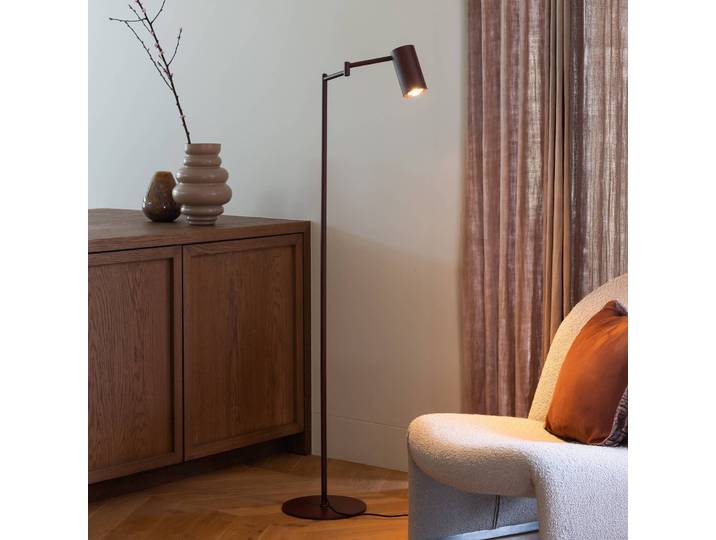 IT´S ABOUT ROMI Stehlampe Bilbao, rot, für Wohn- / Esszimmer, Metall, Modern