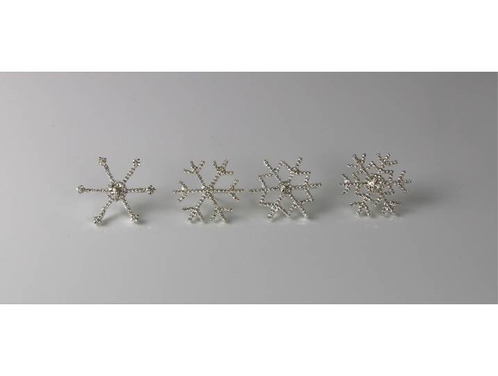 Dekoobjekt AM DESIGN Kerzenstecker, aus Eisen , weiß, B:4cm H:2cm, Eisen, Glas, Messing, Dekofiguren, Dekoobjekt, 4er Box, BxH: 4x2 cm