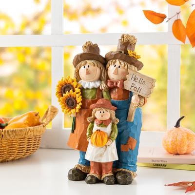 "Glitzhome 10.5""H Fall Resin Scarecrow Family Highland Cow Table Decor"