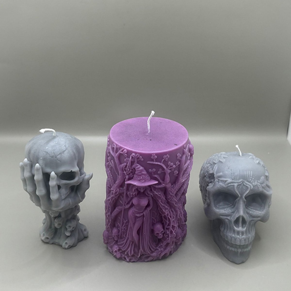 Handgemaakte Gothic Geurkaarsen Set met Schedel, Skelet Hand en Heks - Magnolia & Autumn Spice - Halloween Decoratie
