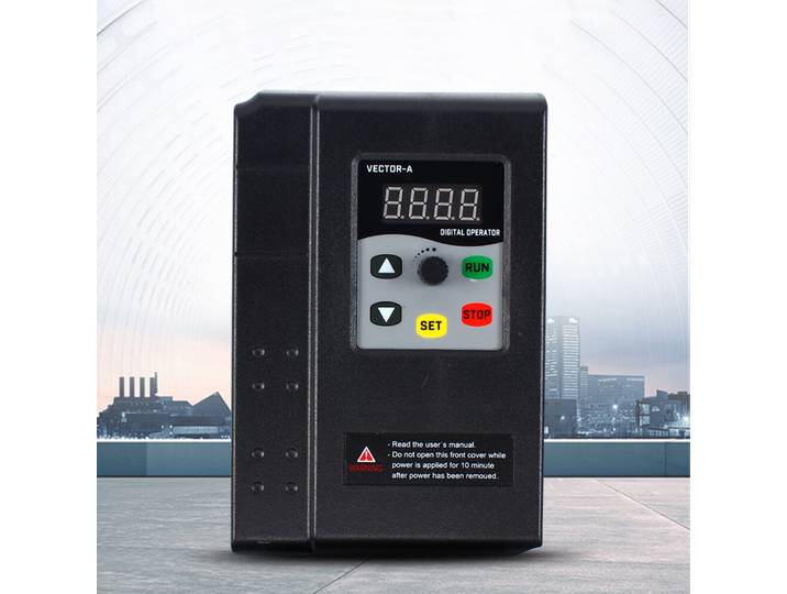 Convertisseur de fréquence variable triphasé 380V 3 entrées 3 sorties, 1,5/2,2KW 3HP pour moteurs de broche