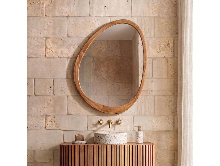 Miroir mural de salle de bain de forme organique - Avani