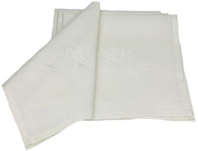 Manor Luxe Embroidered Cutwork Napkins 21X21 -inch set of 4