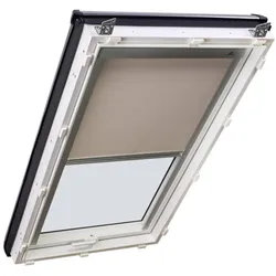Roto Dachfenster Schlafzimmer Sparpaket aus Kunststoff mit Eindeckrahmen inkl. Verdunkelungsrollo ZRV 74 x 118