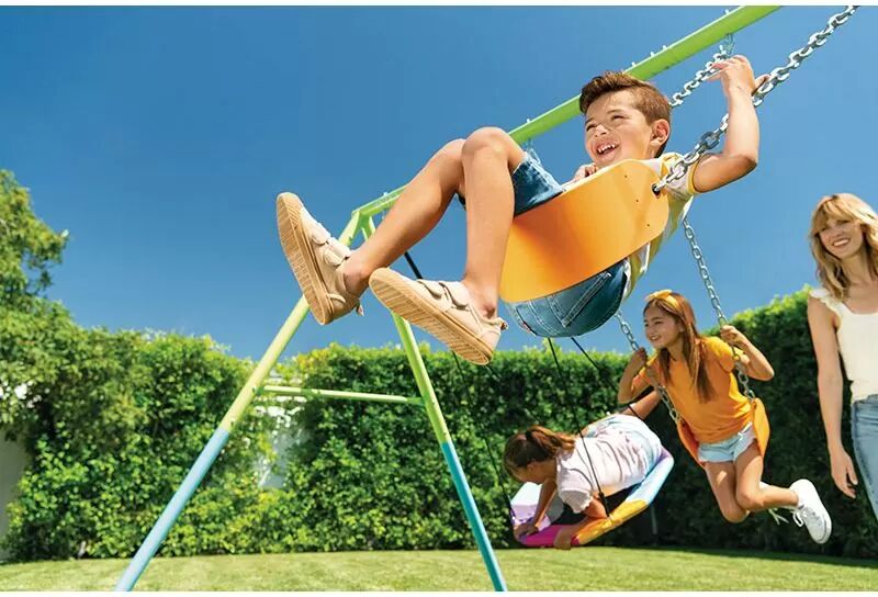 Portique Intex 3 agrès nid d'oiseau et 2 balançoires couleurs