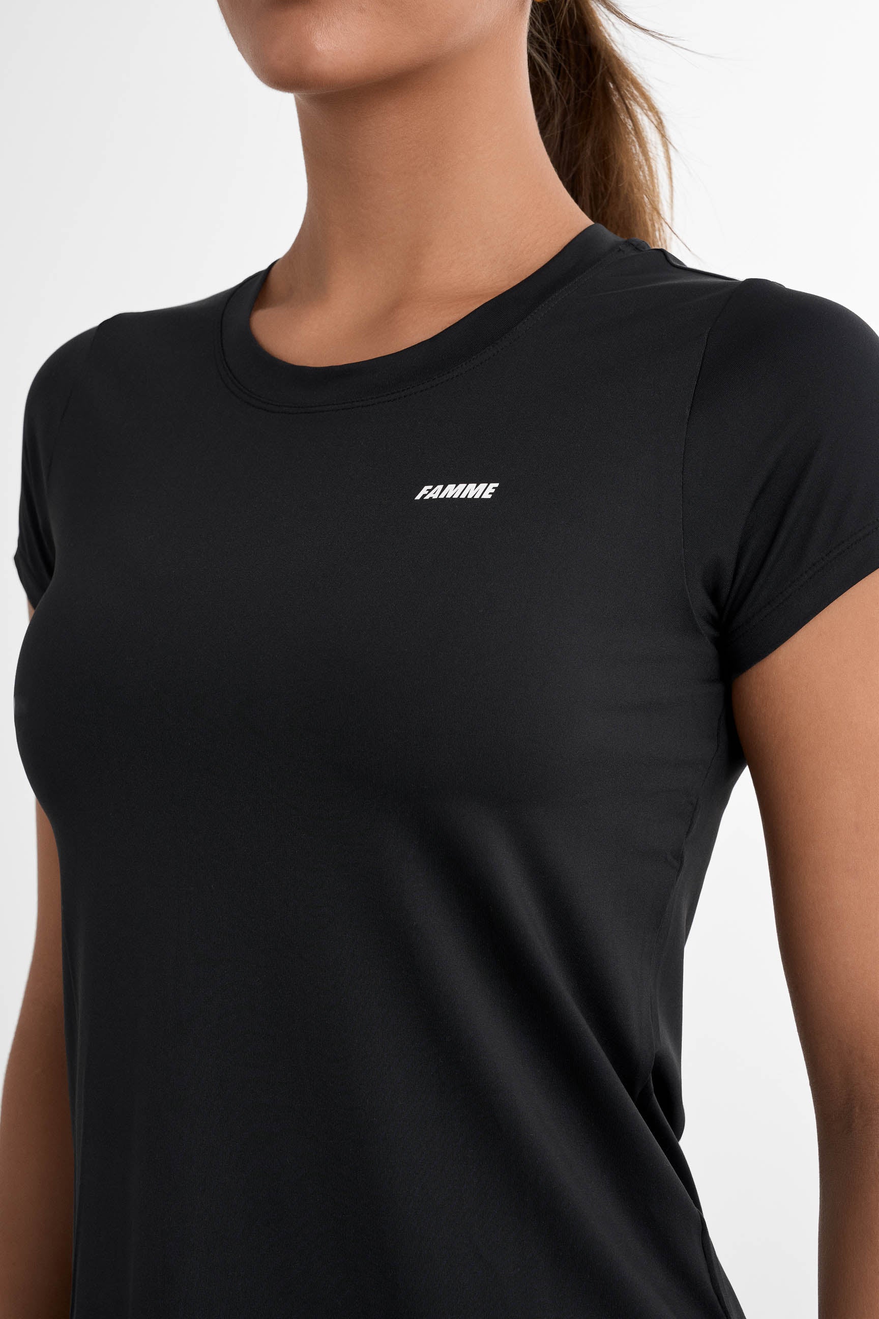 FAMME Essential T-shirt Black XS