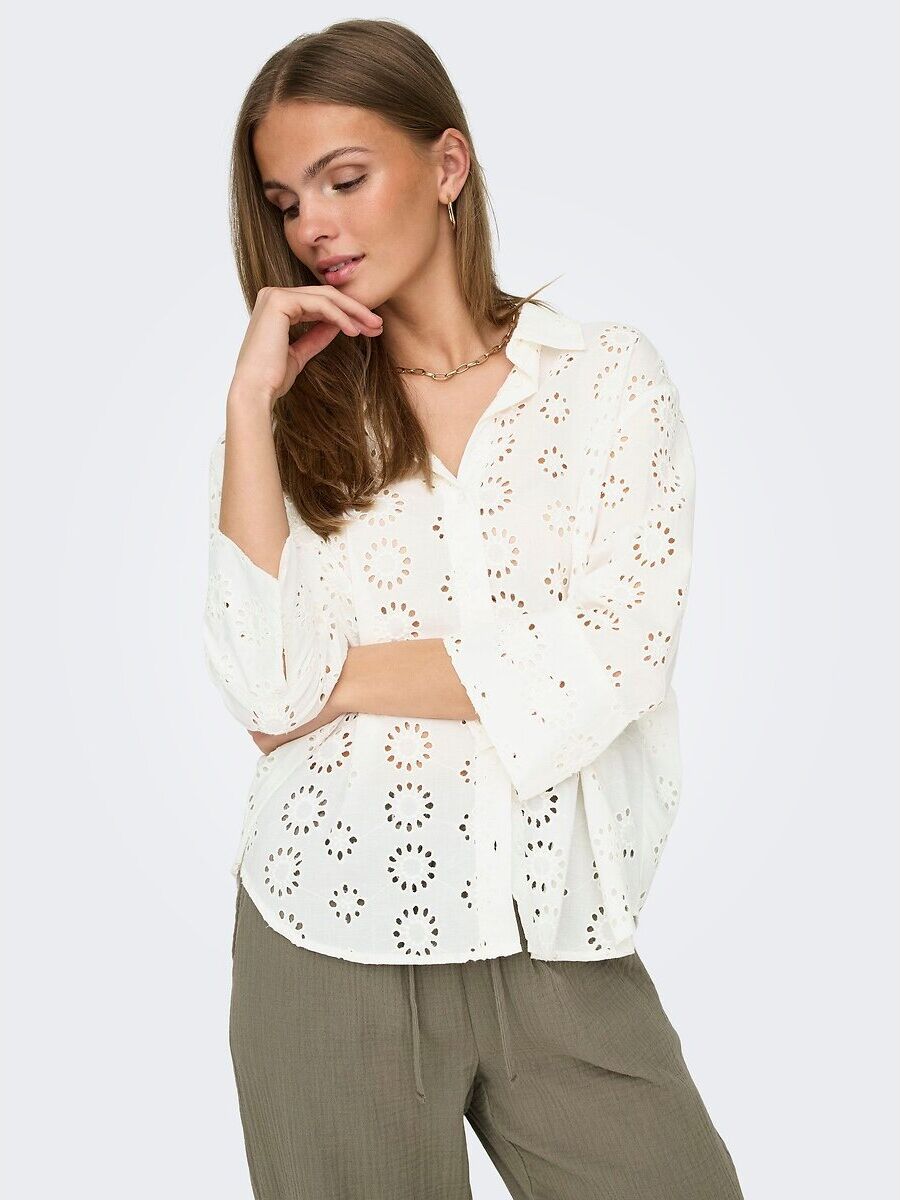 JDY Chemisier détail broderies
