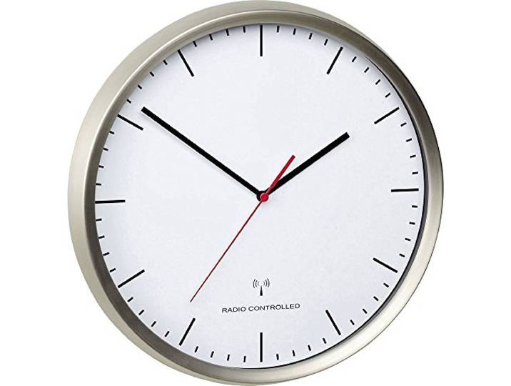 TFA Dostmann Analoge Funk-Wanduhr, 60.3521.02, Rahmen aus Edelstahl, leises Uhrwerk, höchste Genauigkeit, Silber, L 305 x B 48 x H 305 mm