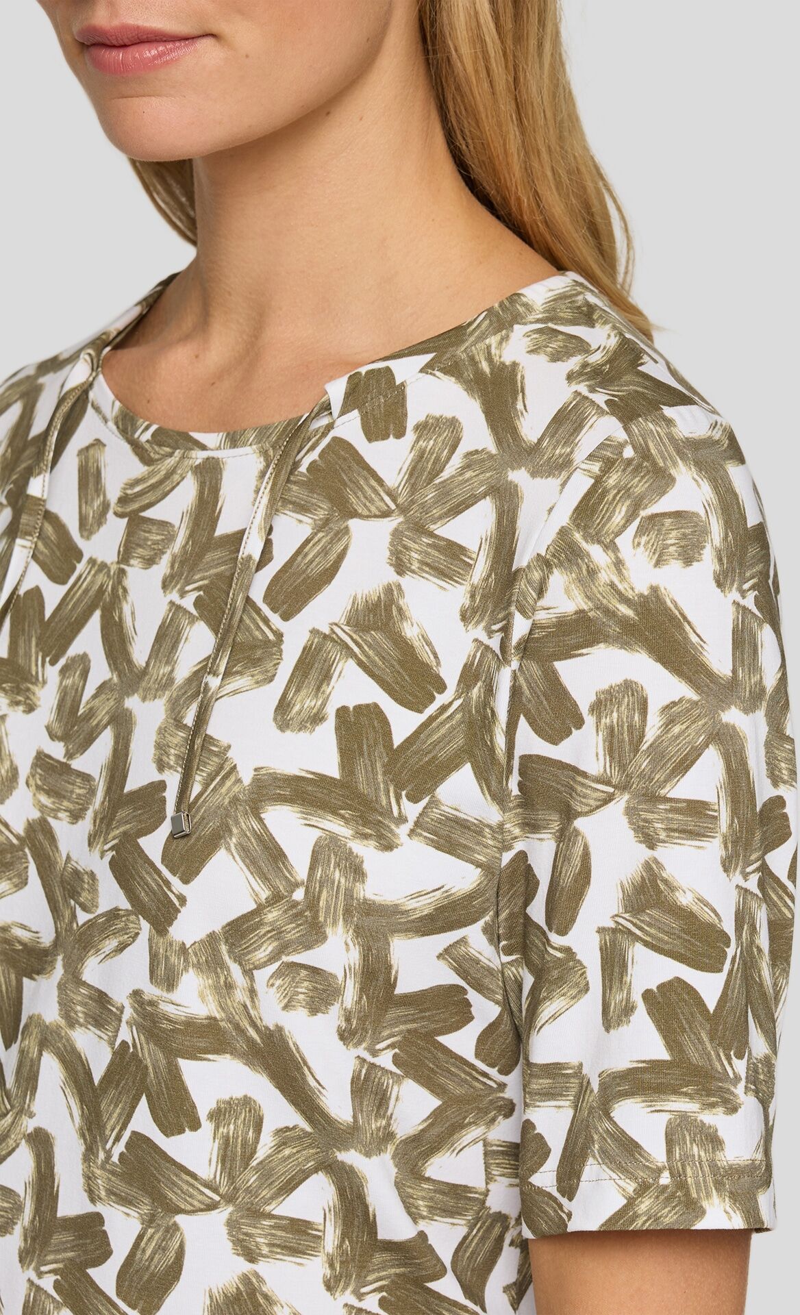 Rundhalsshirt RABE, Damen, Gr. 42, thymian, Web, Obermaterial: 92% Baumwolle, 8% Elasthan, bedruckt, tailliert hüftbedeckend, Rundhals, Shirts Rundhalsshirt, mit Allover-Muster thymian 42