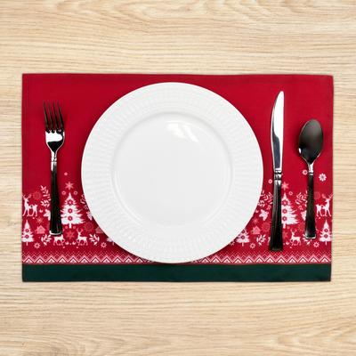 Northlight "Reindeer and Snowflakes Rectangular Christmas Placemats- 18"" - Set of 4"