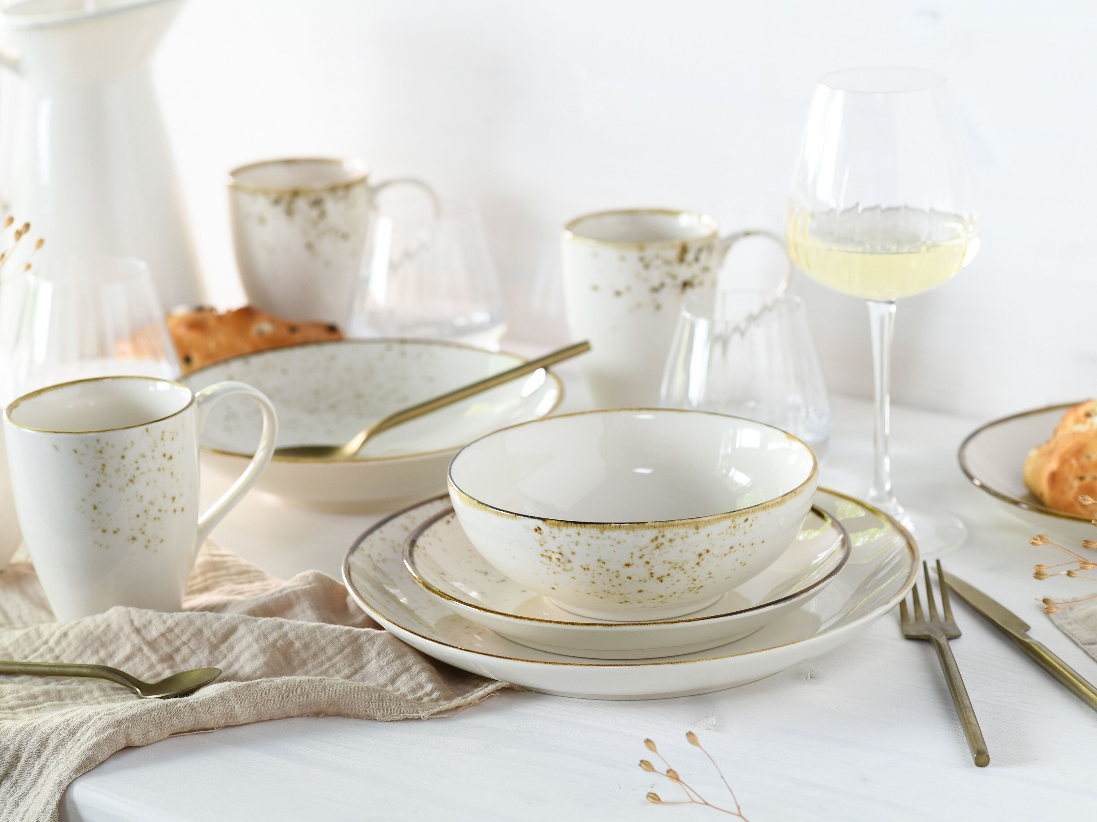 Kombiservice CREATABLE "Nature Collection, Service, 20-tlg.", weiß (creme), 20, Steinzeug, Geschirr-Sets, Kombiservice, Handgemalte Sprenkel und Ränder, Reaktivglasur