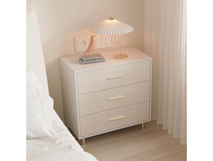 GarveeMore Kommode für Schlafzimmer, moderne Kommode mit 3 Schubladen Schmale Kommode aus Holz, weiß, Griffe und Füße, Oberfläche in Leinenoptik, Nachttisch für Schlafzimmer
