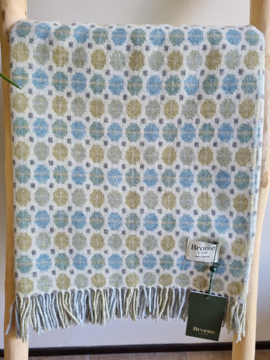 Bronte by Moon Wollen Plaid MILAN Blue Merino 140 x 185 cm