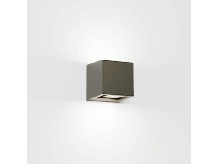 IP44.de Wandaußenleuchte gap Q - Braun (cool brown) Clean, Mini