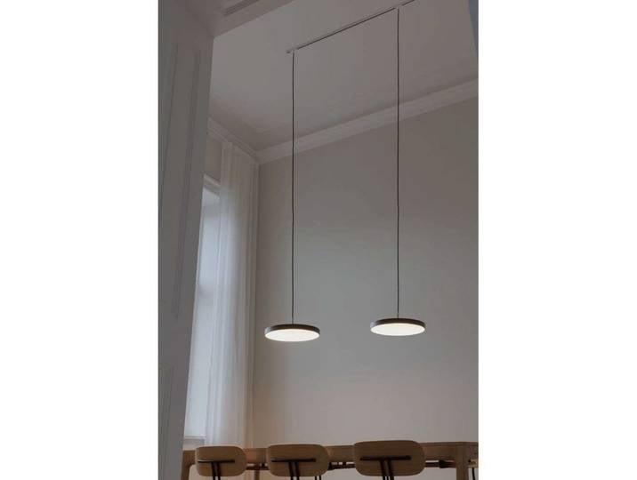 Asteria Plus Pendelleuchte Medium Pearl White - UMAGE - Esszimmer - Metall