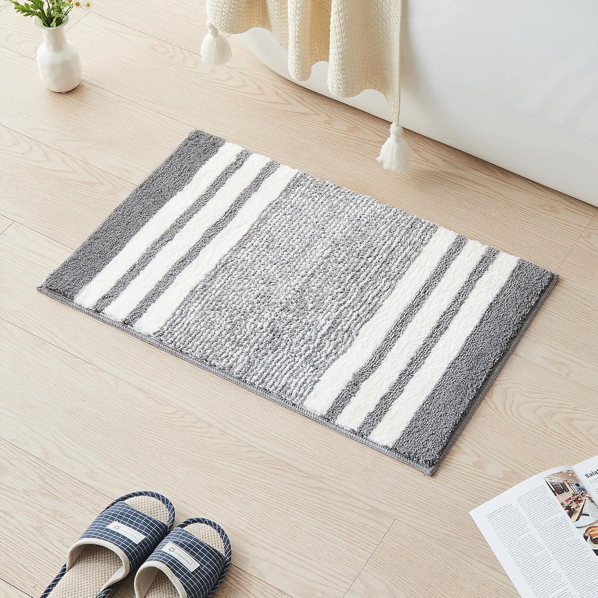Grote Antislip Badmat Grijs Gestreept - Zacht & Super Absorberend Microvezel Badtapijt