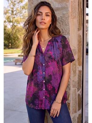 Plus Size Women's Plus Size Angelina Crinkle Crepe Y-Neck Short Sleeve Tunic by Roaman's in Multi Layered Medallion (Size 36 W) Long Button Front Shi