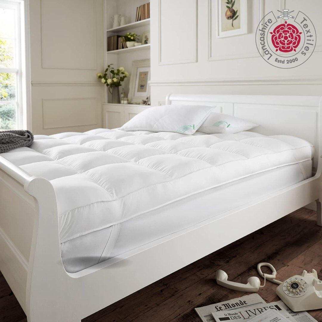 White Noise Searce Extra Thick 4 Inch Mattress Topper   Sleep On A Cloud Hollowfibre Filled 100% Cotton Extra Thick Mattress Topper   230 Thread Soft Mattress Top 183 x 200 cm