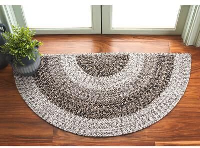 SAFAVIEH Handmade Braided Ecenur Country Rug