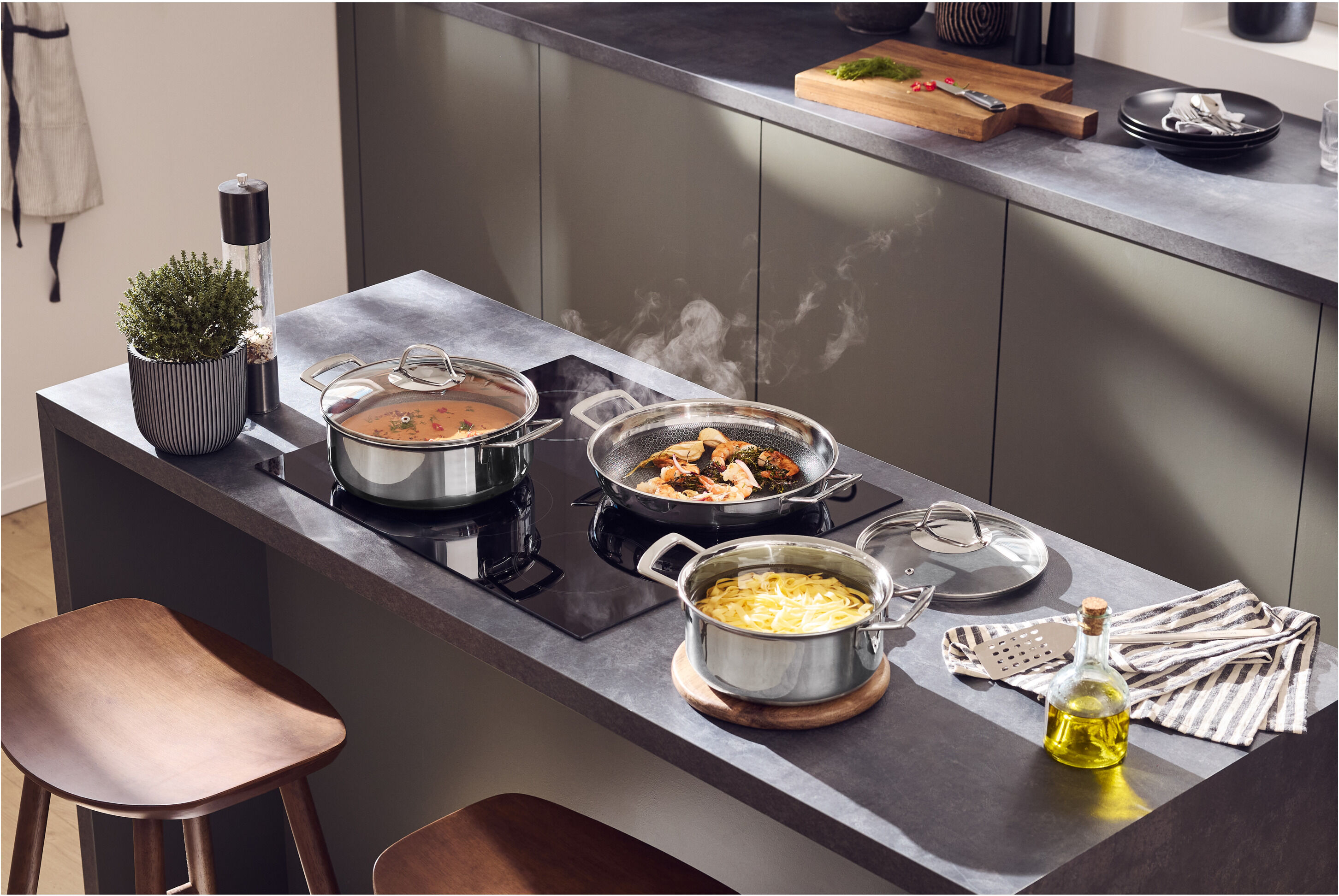 SILVERCREST® Premium-Edelstahltopf mit Wabenstruktur, Ø 24 cm