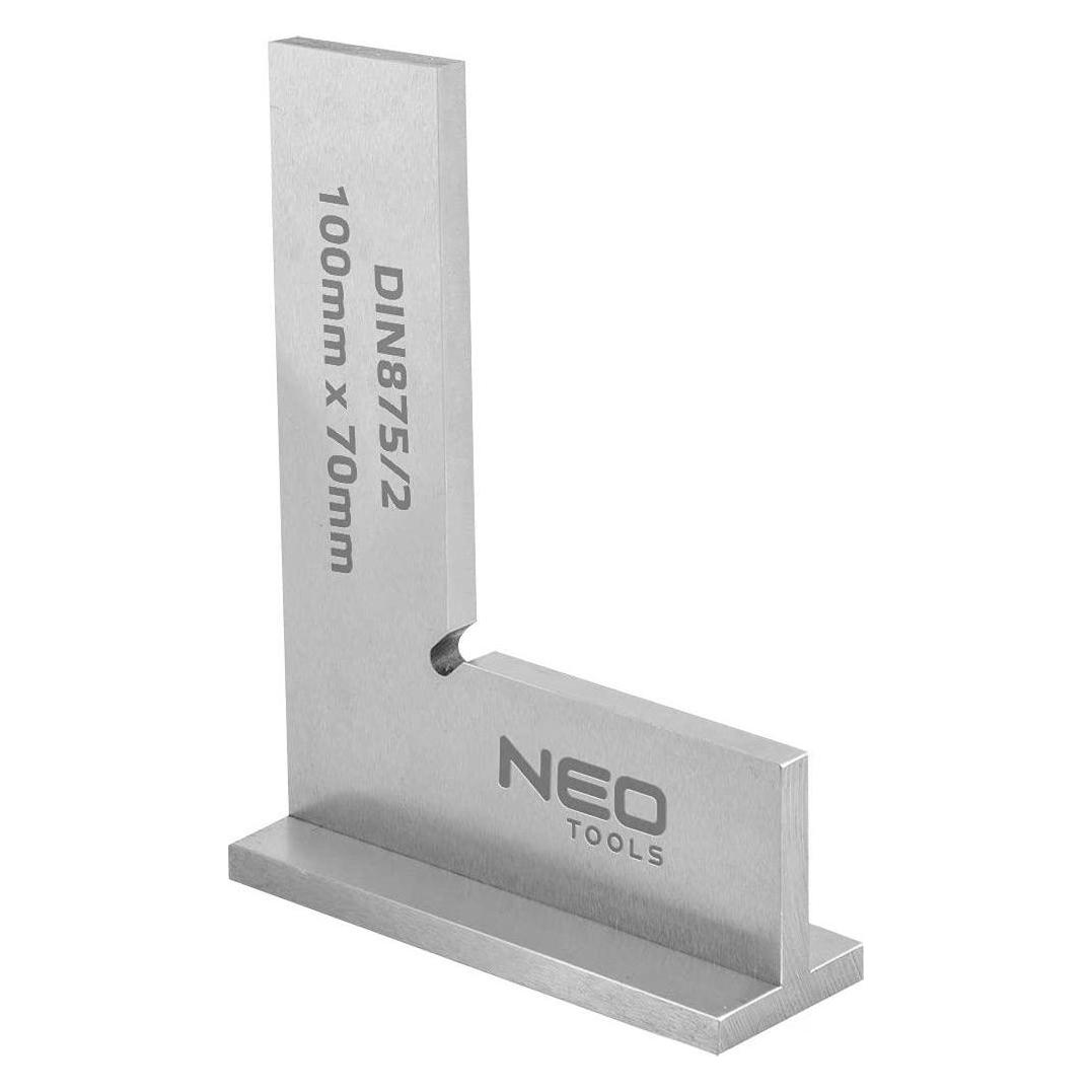 Neo Ecke (Ecke mit Sockel, DIN875 (72-031)