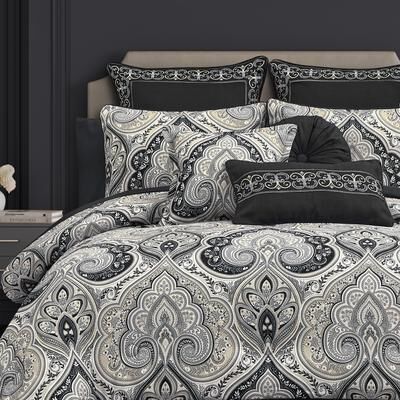Royal Court Messina Comforter Set